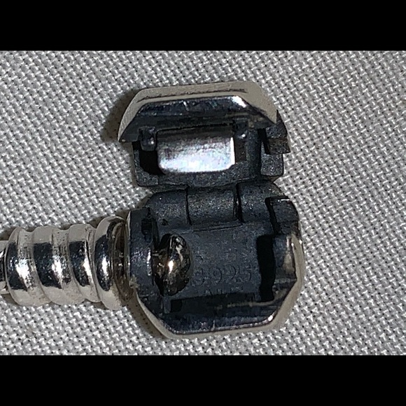 Meet your Posher, Jennifer - Picture 3 of 4